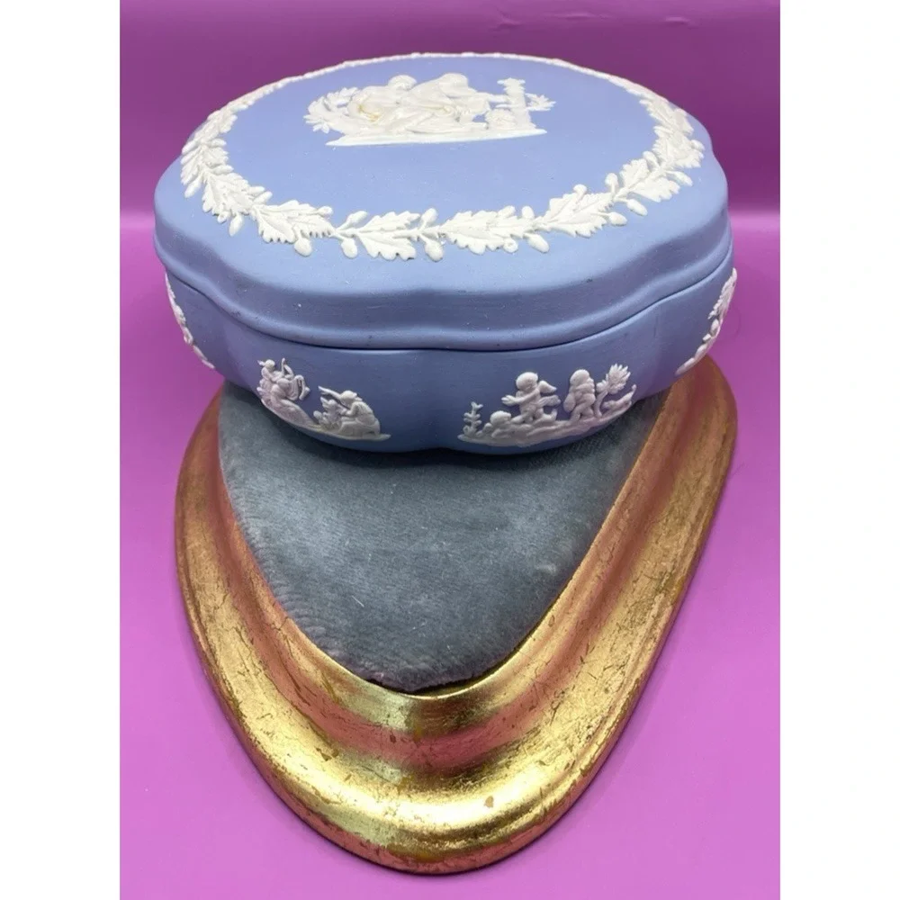 Vintage WEDGWOOD England Blue Jasperware AESCULAPIUS 5